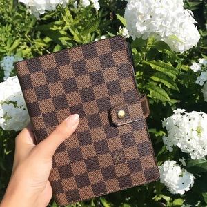Louis Vuitton GM Agenda